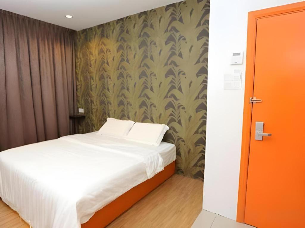 1 Hotel Taman Connaught Kuala Lumpur Eksteriør bilde